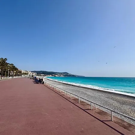 Beautiful Flat With Terrace & Parking Marseille *